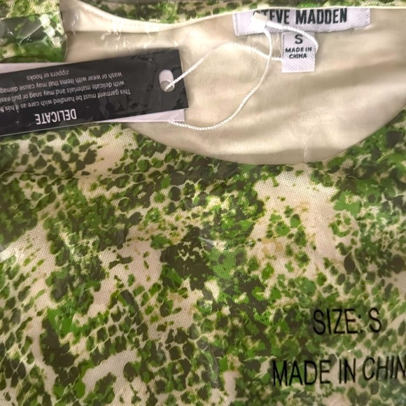 Steve Madden Top Sleeveless Ruched Tank Top New with Tags - Picture 3 of 4